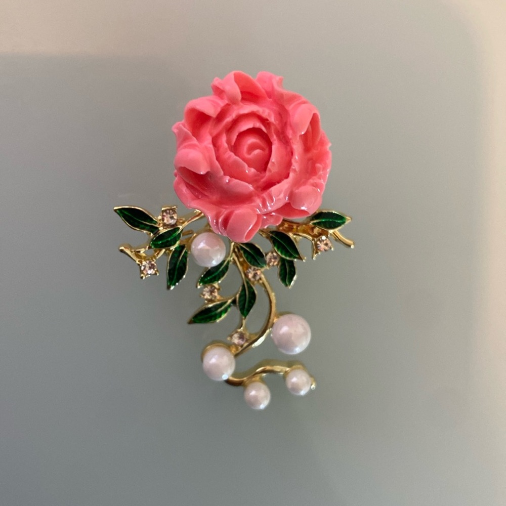 Carnation Pearl Brooch/Pin